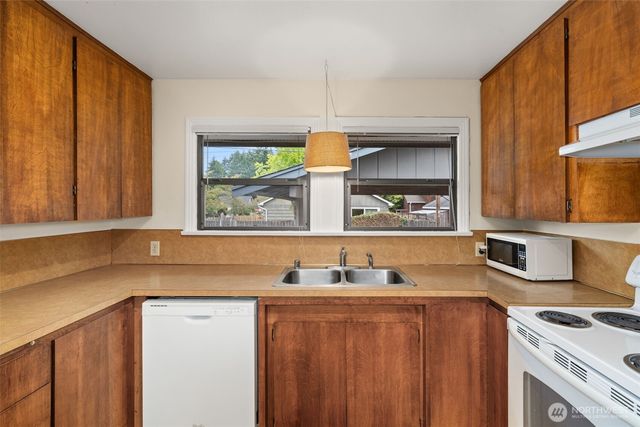 1719 8th Avenue SW, Olympia, WA 98502