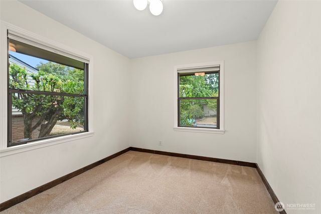 1719 8th Avenue SW, Olympia, WA 98502