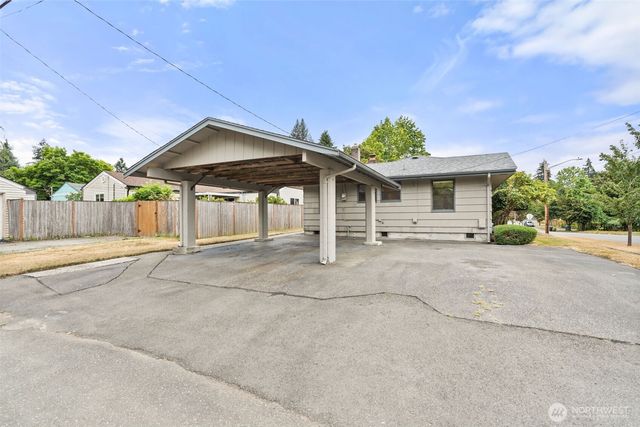 1719 8th Avenue SW, Olympia, WA 98502
