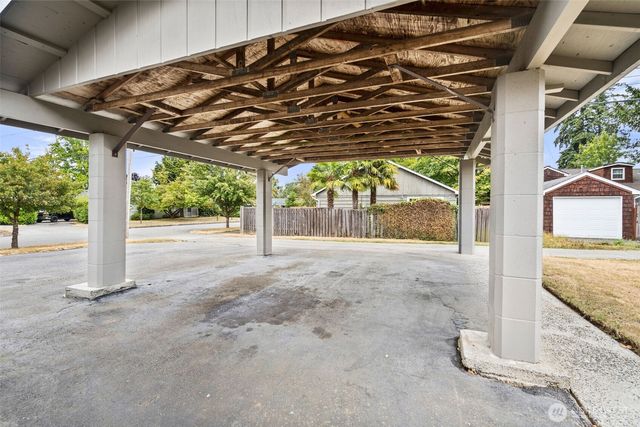 1719 8th Avenue SW, Olympia, WA 98502