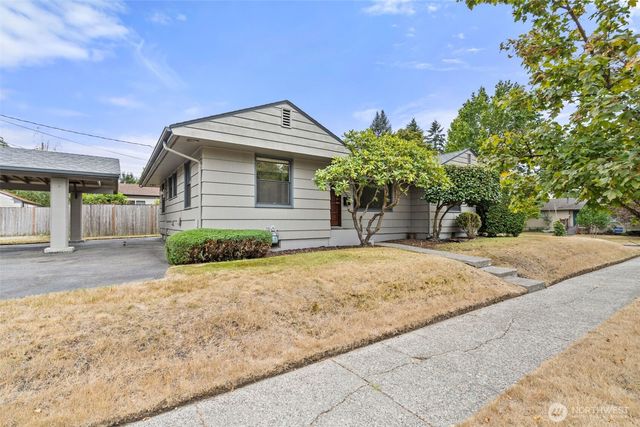 1719 8th Avenue SW, Olympia, WA 98502