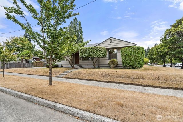 1719 8th Avenue SW, Olympia, WA 98502