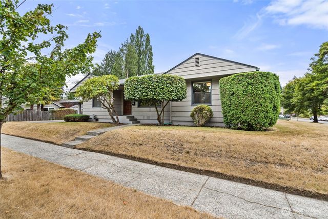 1719 8th Avenue SW, Olympia, WA 98502