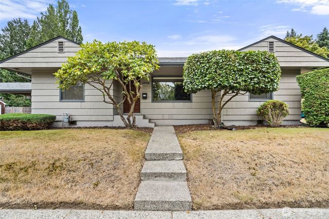 1719 8th Avenue SW, Olympia, WA 98502