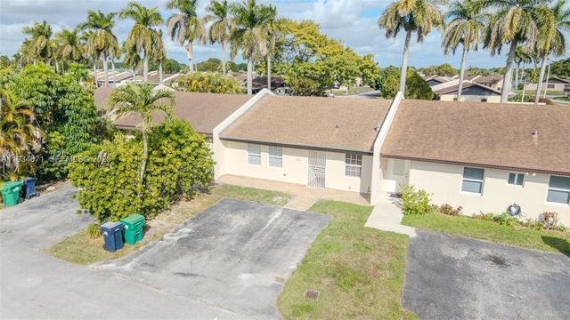 5145 SW 140th Pl, Miami, FL 33175