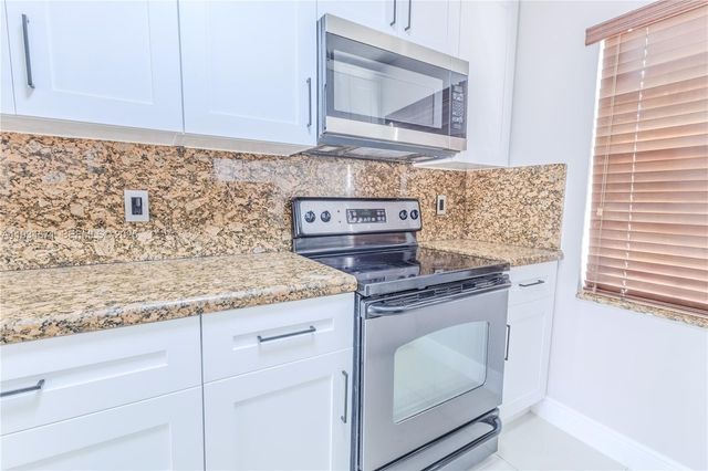 5145 SW 140th Pl, Miami, FL 33175