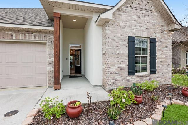 2429 Bald Cypress Dr, Baton Rouge, LA 70816