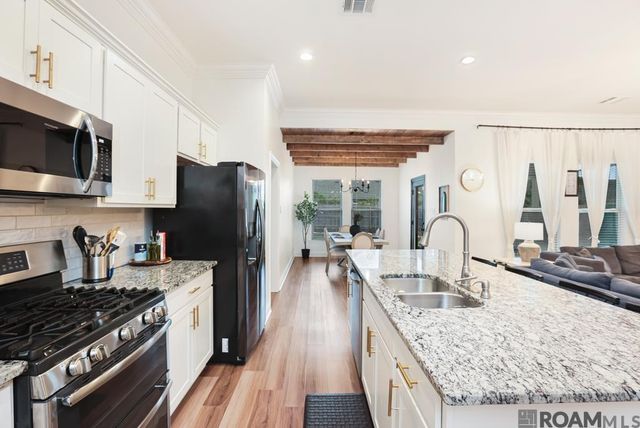 2429 Bald Cypress Dr, Baton Rouge, LA 70816