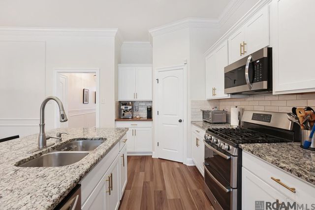 2429 Bald Cypress Dr, Baton Rouge, LA 70816