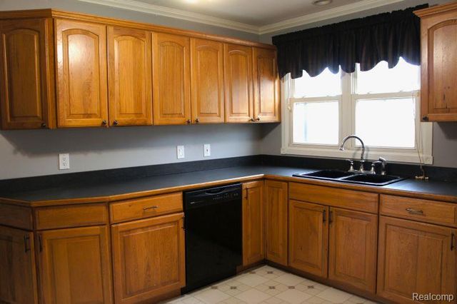 47440 Jeffry, Shelby Charter Township, MI 48317