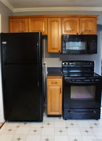 47440 Jeffry, Shelby Charter Township, MI 48317