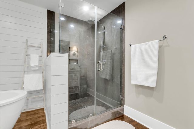 211 E Richardson Avenue, Summerville, SC 29483