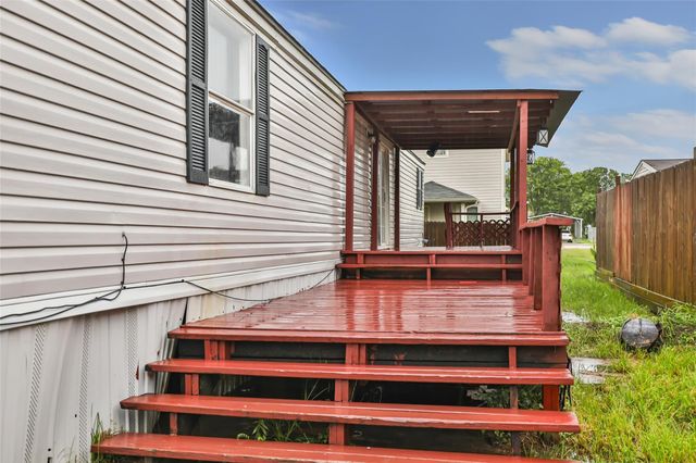 135 Bluebill N, Baytown, TX 77523