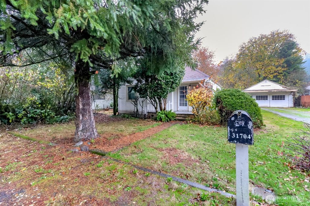 31704 102nd Avenue SE, Auburn, WA 98092