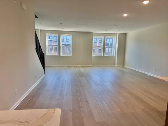 909 Mount Curve Boulevard F, Saint Paul, MN 55116