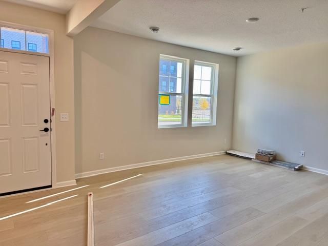 909 Mount Curve Boulevard F, Saint Paul, MN 55116