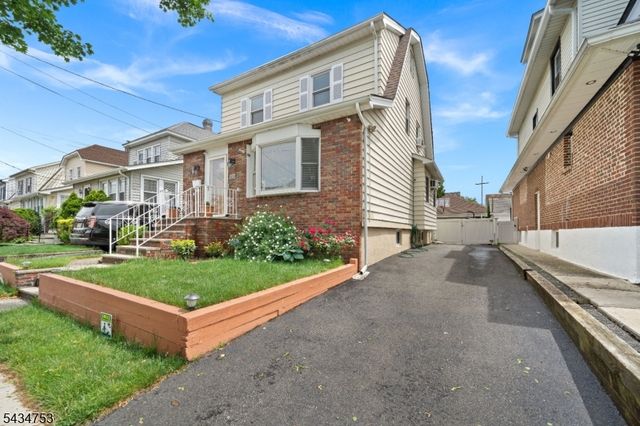 247 E 6Th St, Clifton City, NJ 07011
