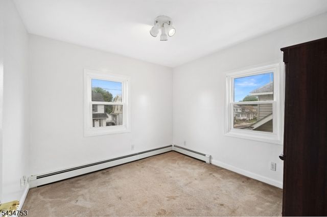 247 E 6Th St, Clifton City, NJ 07011