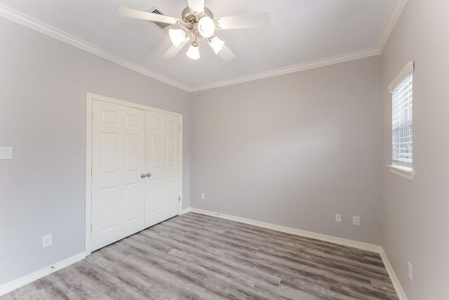 3215 Holly Thicket Drive, Houston, TX 77042