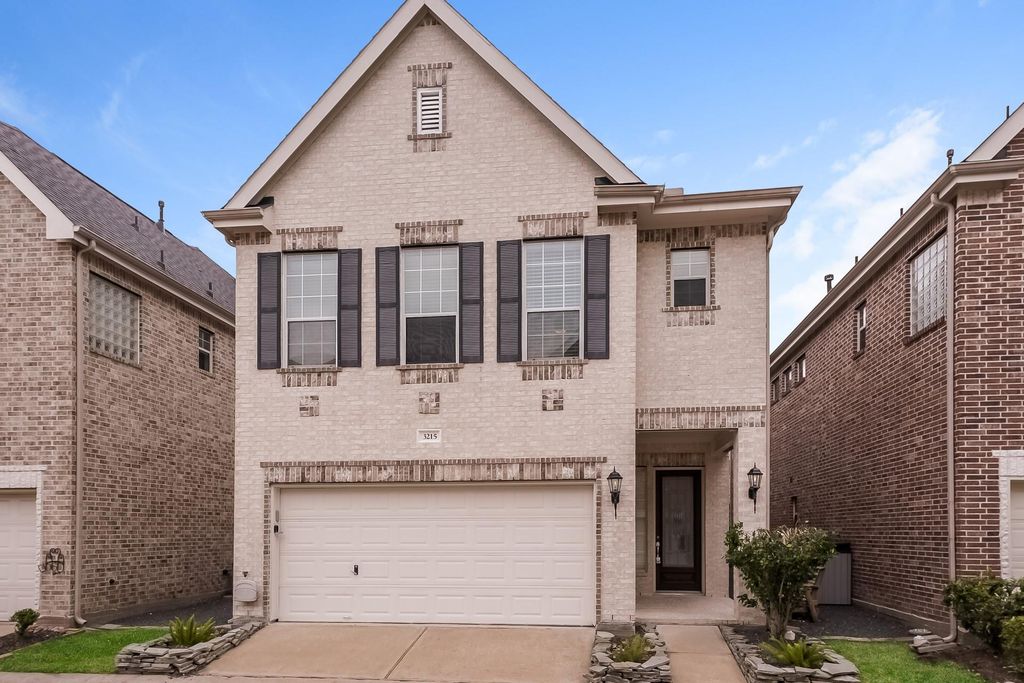 3215 Holly Thicket Drive, Houston, TX 77042