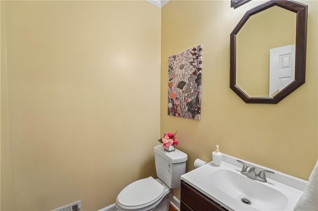7215 Amberleigh Way, Johns Creek, GA 30097