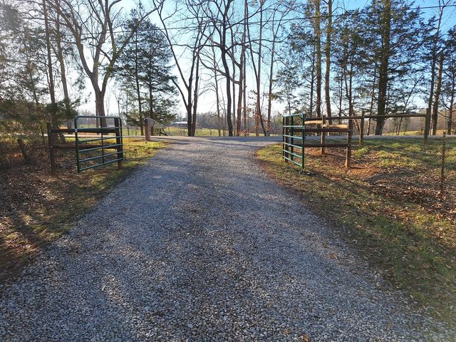 146 Sparkmantown Rd, Rock Island, TN 38581