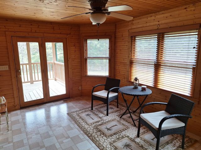 146 Sparkmantown Rd, Rock Island, TN 38581