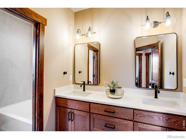 1616 Continental Peaks Circle, Estes Park, CO 80517