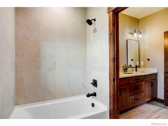 1616 Continental Peaks Circle, Estes Park, CO 80517