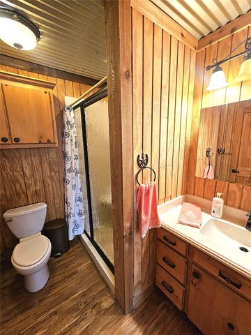 414 Lcr 763, Groesbeck, TX 76642