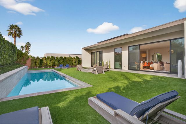 57965 Santo Thomas, La Quinta, CA 92253