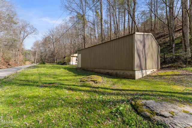 520 Huskey Grove Road, Sevierville, TN 37876