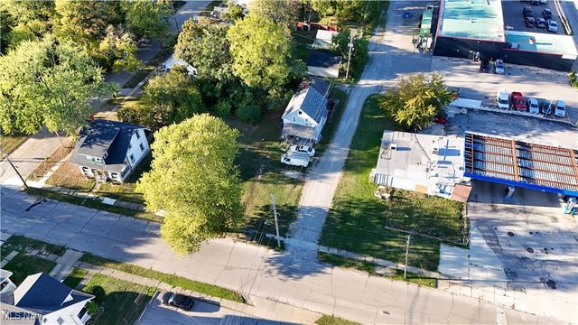 112 W 25th Street, Lorain, OH 44052