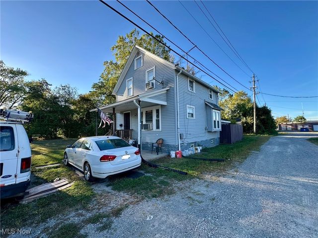 112 W 25th Street, Lorain, OH 44052