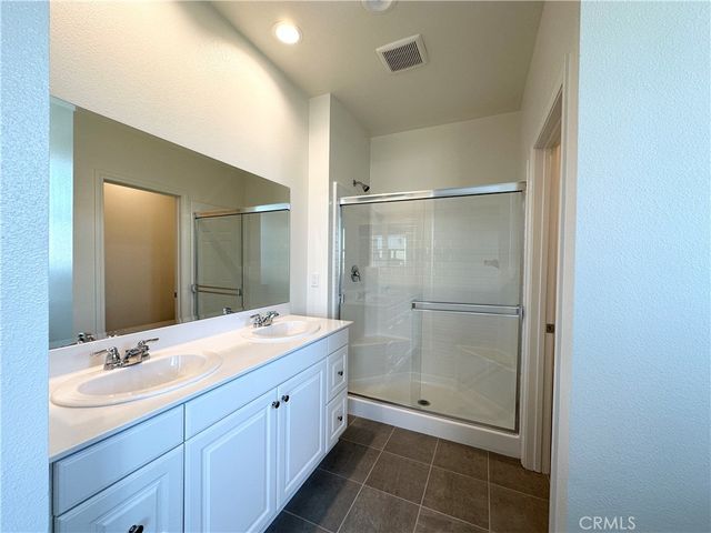 311 N Standard Avenue, Santa Ana, CA 92701