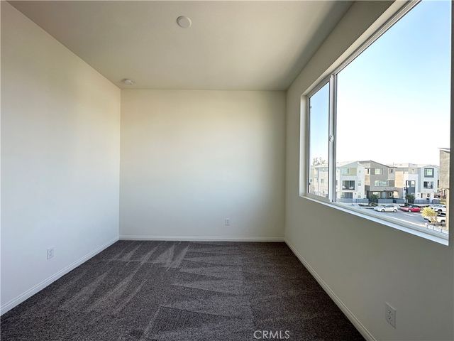 311 N Standard Avenue, Santa Ana, CA 92701