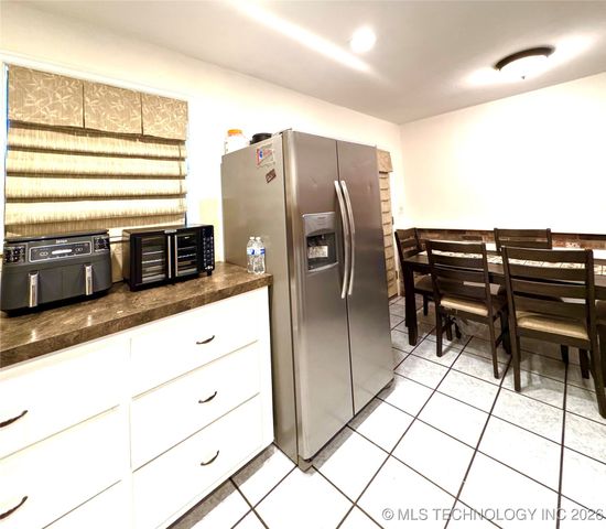 17405 S Garnett Road, Bixby, OK 74008