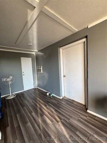 17405 S Garnett Road, Bixby, OK 74008