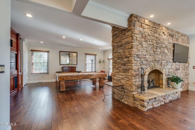 3504 Bondwood Circle, Johnson City, TN 37604