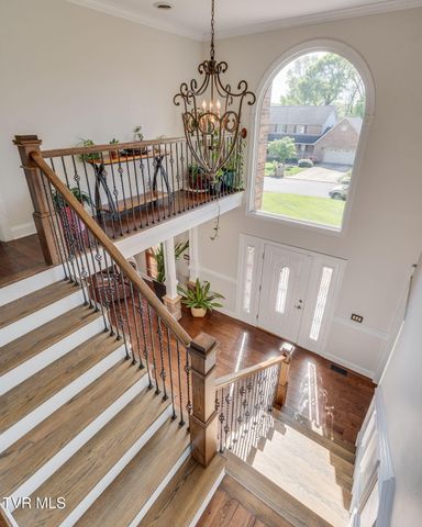 3504 Bondwood Circle, Johnson City, TN 37604