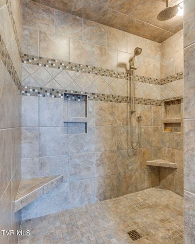 3504 Bondwood Circle, Johnson City, TN 37604