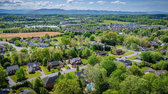 3504 Bondwood Circle, Johnson City, TN 37604
