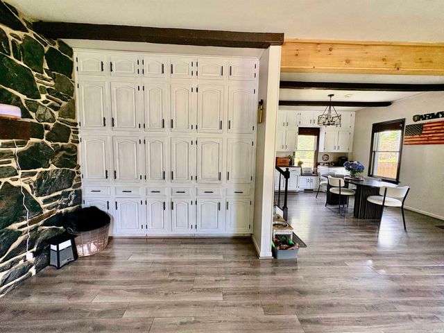58335 County Road 105, Elkhart, IN 46517