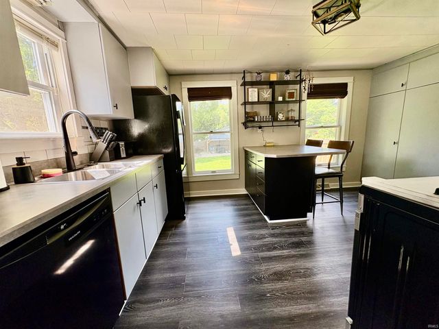 58335 County Road 105, Elkhart, IN 46517