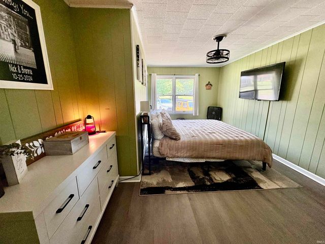 58335 County Road 105, Elkhart, IN 46517