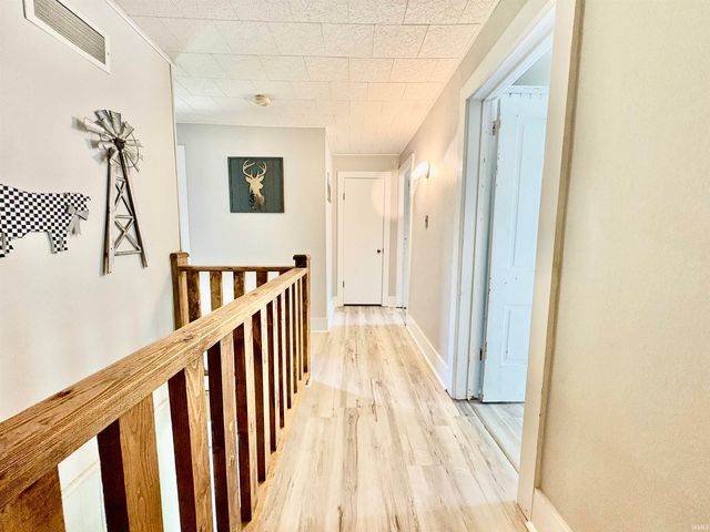 58335 County Road 105, Elkhart, IN 46517
