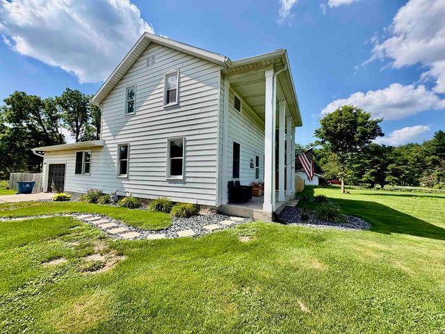 58335 County Road 105, Elkhart, IN 46517