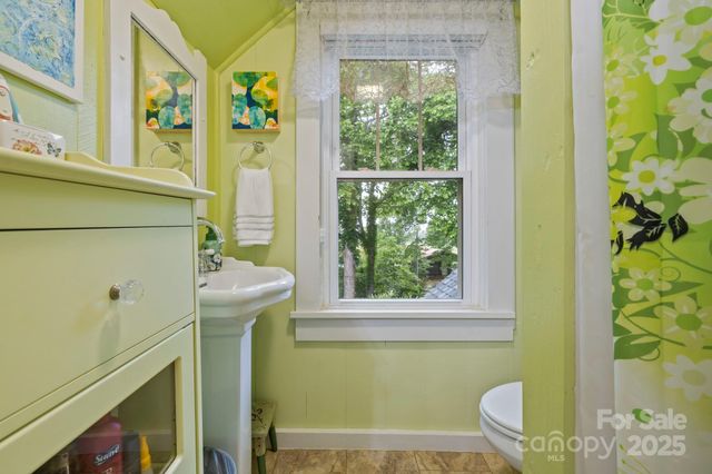 3471 & 3473 Chimney Rock Road, Hendersonville, NC 28792