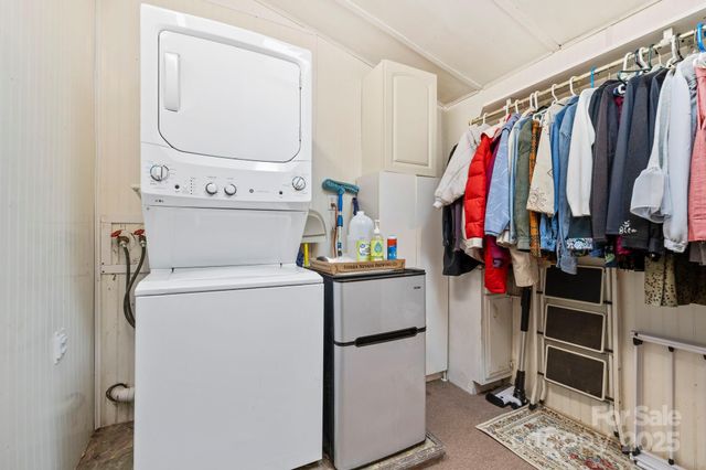 3471 & 3473 Chimney Rock Road, Hendersonville, NC 28792