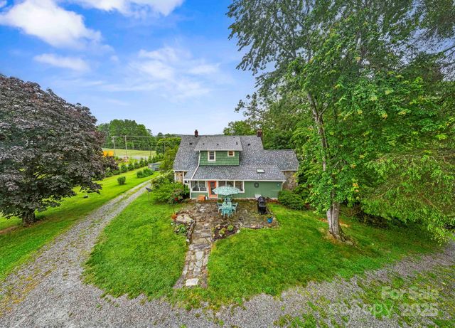 3471 & 3473 Chimney Rock Road, Hendersonville, NC 28792